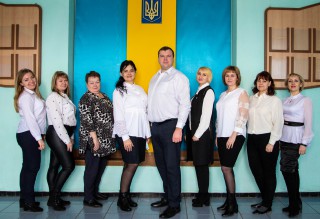 ЗНАЙОМИМОСЯ З РОБОТОЮ: ЦЕНТР НАДАННЯ АДМІНІСТРАТИВНИХ ПОСЛУГ