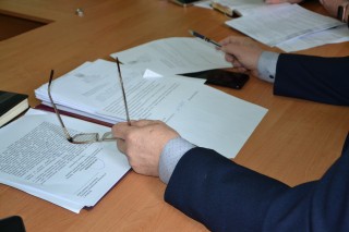 Засідання виконкому 13 квітня: головні питання і рішення