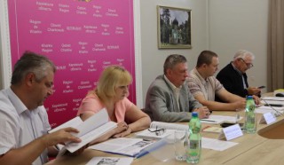 Податківці провели навчальний семінар-нараду з представниками громад Харківщини