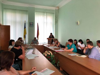 Первинна медицина в громаді та підготовка до нового навчального року: головні питання апаратної наради 5 липня