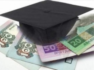 Сплачуєш за навчання в аспірантурі – маєш право на податкову знижку