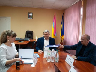 БОРІВСЬКА СЕЛИЩНА РАДА ТА СЛУЖБА ЗАЙНЯТОСТІ ПІДПИСАЛИ УГОДУ ПРО СПІВПРАЦЮ