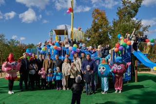 У Боровій відкрили дитячий майданчик "Фрегат"