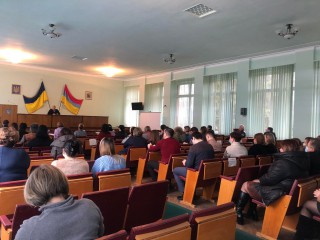 ВАКЦИНАЦІЯ ТА БЕЗПЕКА: ТАКІ ПИТАННЯ РОЗГЛЯНУЛИ НА АПАРАТНІЙ НАРАДІ У СЕЛИЩНІЙ РАДІ