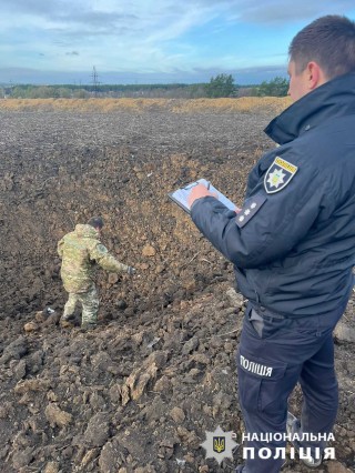Щоденні ворожі обстріли Борової продовжуються