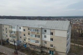 УВКБ ООН підтримує ремонти багатоповерхівок і допомагає родинам отримати право на державну компенсацію