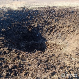 Внаслідок ворожого обстрілу у Боровій пошкоджено об'єкт цивільної інфраструктури
