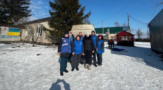 Допомога для постраждалих: "Проліска" передала будматеріали жителям громади