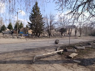 Ворог щодня обстрілює Борівську громаду: росіяни знищили будинок культури