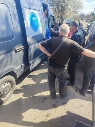 Чергова допомога від "Проліски" жителям Борової