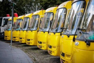 За сприяння Харківської ОВА навчальні заклади області отримали ще 8 шкільних автобусів